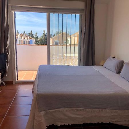 Charming 1 Bedroom Suite With Shared Kitchen Next To Puerto Banus Marbella Exteriör bild